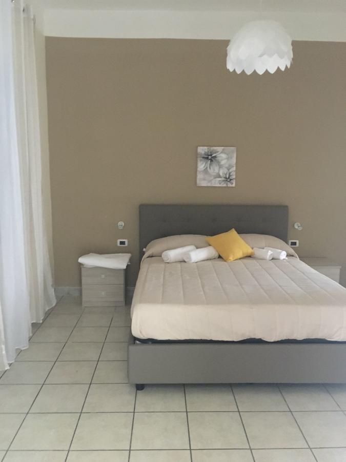 Dreams Pompei Bed & Breakfast ตอร์เร อันนุนซิอาตา ภายนอก รูปภาพ